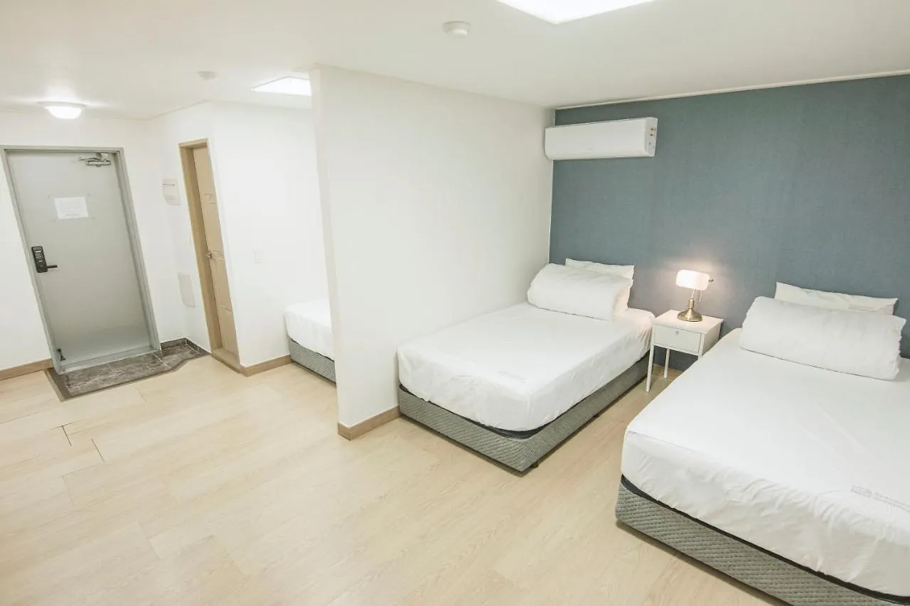 Iam Residence Busan Hotel