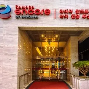 Hotel Ramada Encore By Wyndham Station